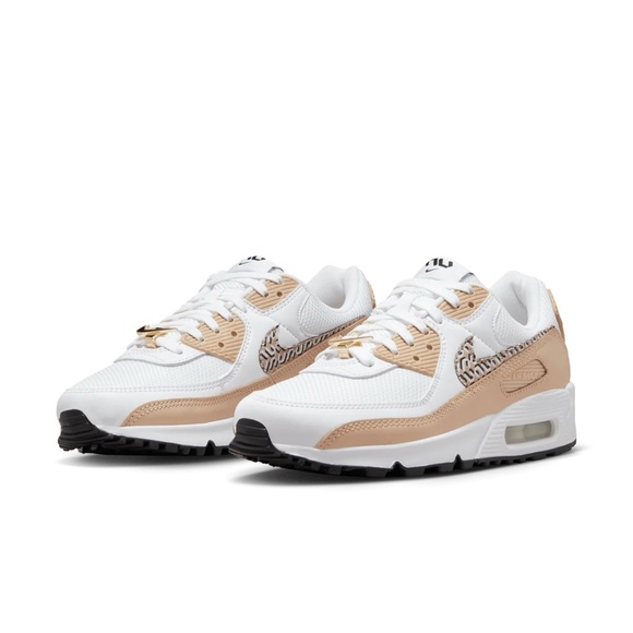 WOMEN'S NIKE AIR MAX 90 “UNITED IN VICTORY” - Picture 1 of 10